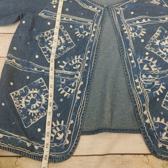 Vintage Denim Shacket Embroidered Denim  medium - Picture 8 of 9